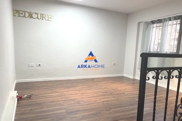 JEPET DYQAN ME QERA 32M2 "MINE PEZA" 55000 LEKE