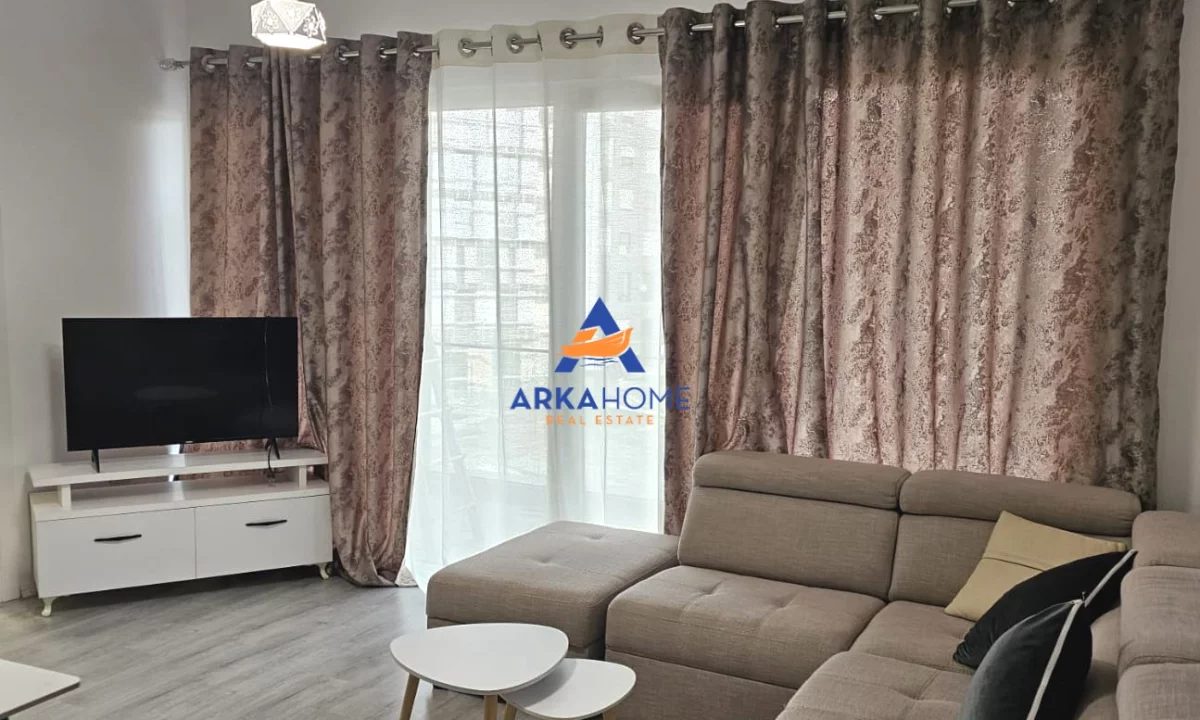 Shtepi me qera Apartament ne Tirane, 2+1, Mobilimi E mobiluar, Pagesa 670  Euro.