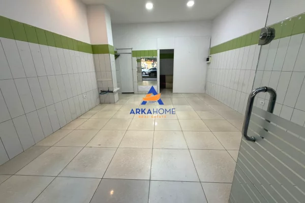 SHITET AMBIENT BIZNESI 50 M2 " RRUGA LONI LIGORI ASTIR " 200000 EURO