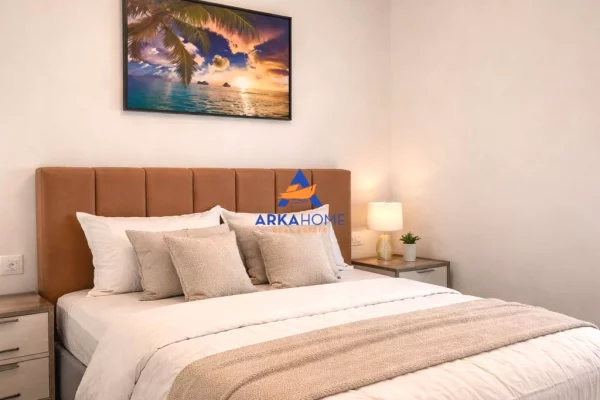 Shtepi me qera Apartament ne Tirane, 2+1, Mobilimi E mobiluar, Pagesa 950  Euro.