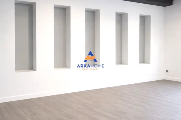 JEPET AMBIENT ME QERA 115M2 "PRANE SHESHIT WILLSON" 1500 EURO