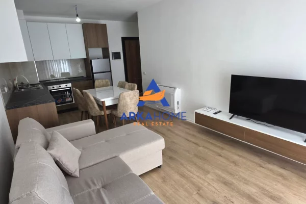 JEPET ME QERA APARTAMENT 2+1+BALLKON "UNIVERS CITY" 50.000 LEKE