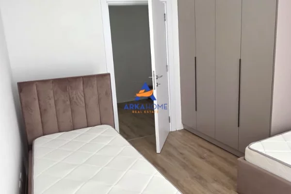 Shtepi me qera Apartament ne Tirane, 2+1, Mobilimi E mobiluar, Pagesa 525  Euro.