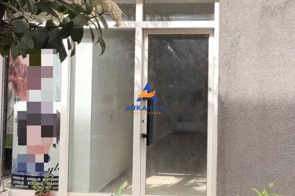 JEPET AMBIENT BIZNESI/ZYRE ME QERA 20M2 "VASIL SHANTO" 35000 LEKE