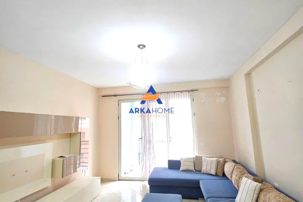 JEPET ME QERA APARTAMENT 2+1 "YZBERISHT, KOMPLEKSI MOLLA, NGJITUR ME ECO MARKET / SIPËR BAR LUIS" 50