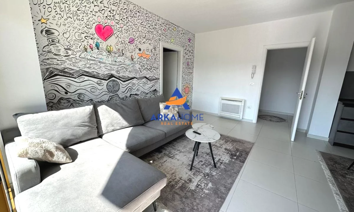 Shtepi me qera Apartament ne Tirane, 2+1, Mobilimi E mobiluar, Pagesa 1,500  Euro.