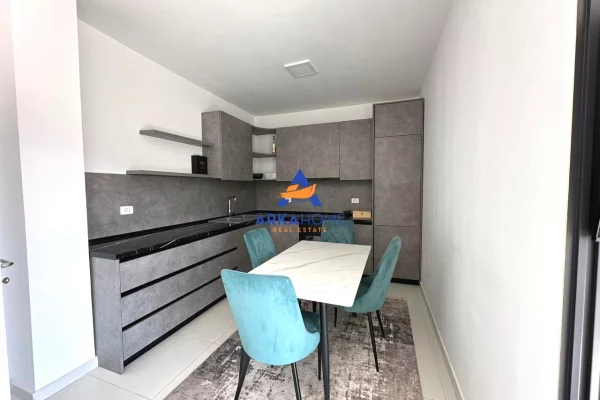 Shtepi me qera Apartament ne Tirane, 2+1, Mobilimi E mobiluar, Pagesa 1,500  Euro.