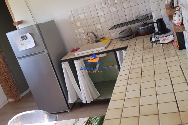 Shtepi me qera Apartament ne Tirane, 1+1, Mobilimi E mobiluar, Pagesa 500  Euro.