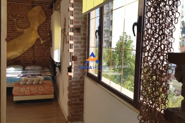 Shtepi me qera Apartament ne Tirane, 1+1, Mobilimi E mobiluar, Pagesa 500  Euro.