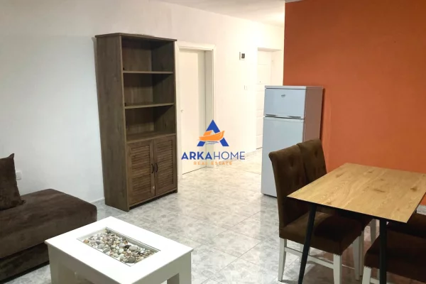 Shtepi me qera Apartament ne Tirane, 1+1, Mobilimi E mobiluar, Pagesa 578  Euro.