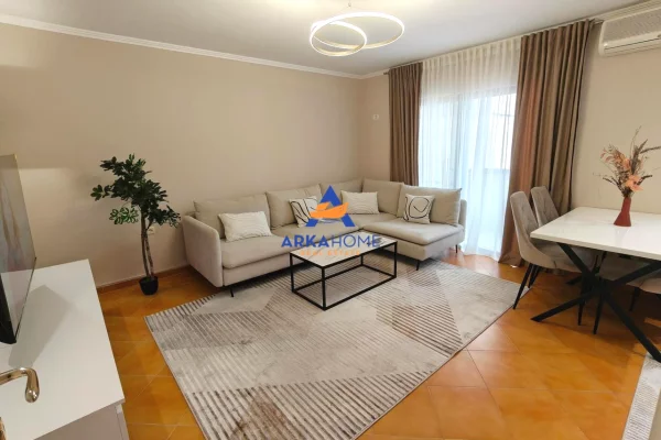 Shtepi ne shitje 1+1 ne Tirane - 145,000 Euro