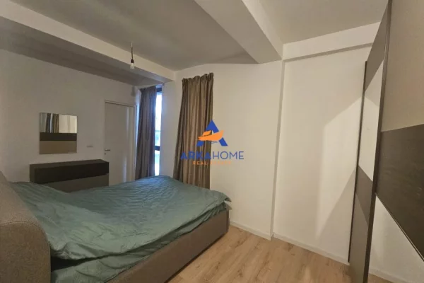 Appartamento in affitto a Tirana 2+1, Arredato