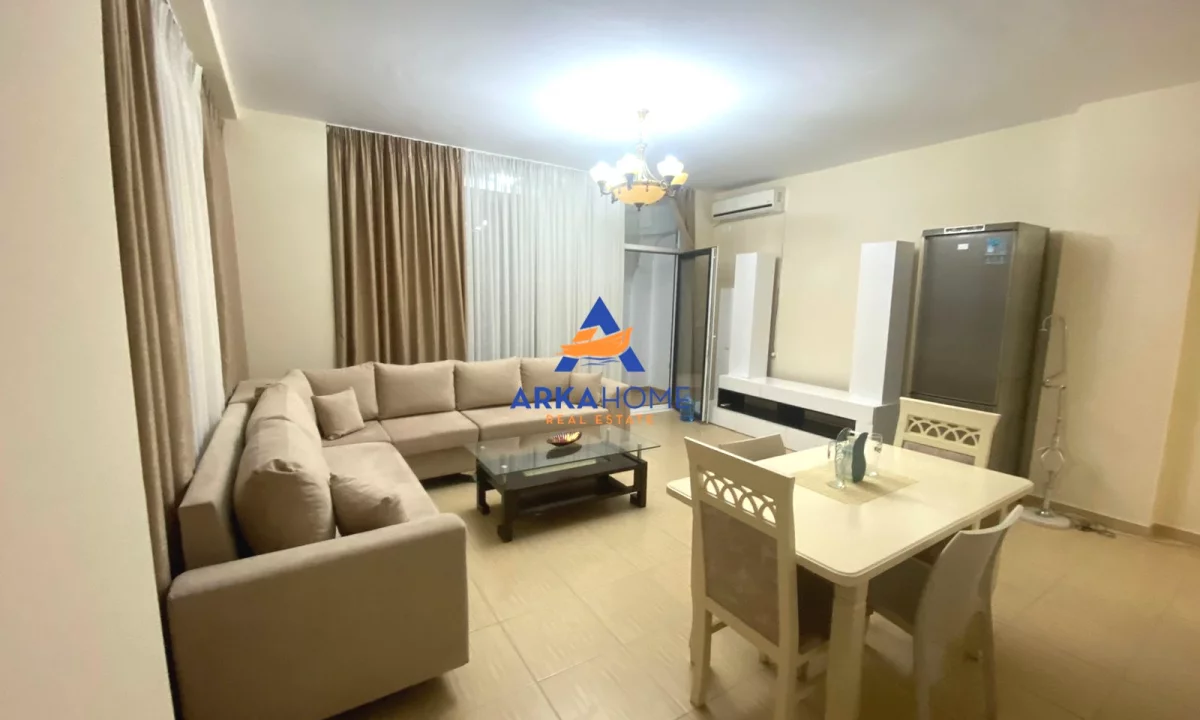 Shtepi me qera Apartament ne Tirane, 2+1, Mobilimi E mobiluar, Pagesa 630  Euro.