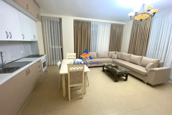Shtepi me qera Apartament ne Tirane, 2+1, Mobilimi E mobiluar, Pagesa 630  Euro.