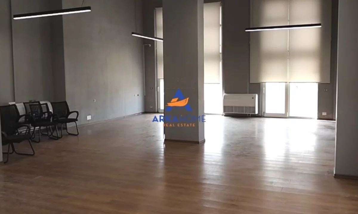 JEPEN 2 ZYRA ME QERA 399M2/334M2 "ALI DEMI , AFER BIO MARKET" 6384 EURO