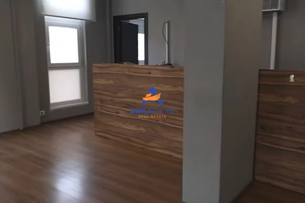 JEPEN 2 ZYRA ME QERA 399M2/334M2 "ALI DEMI , AFER BIO MARKET" 6384 EURO