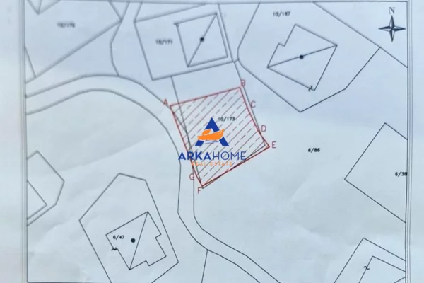 Terreno in vendita a Santa Quaranta - 160,000 Euro