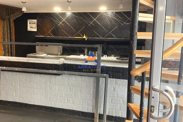 JEPET LOKAL ME QERA 50M2 "YZBERISHT,AFER GRAND GALERY" 50.000 LEKE