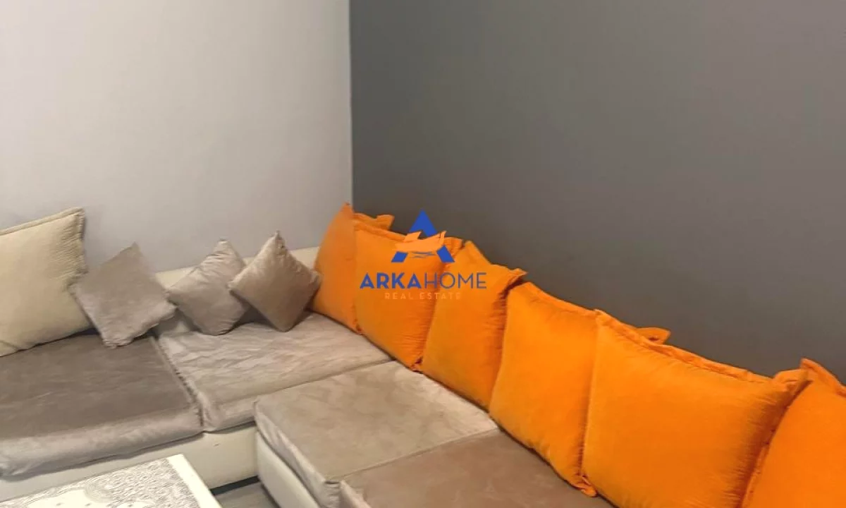 Shtepi me qera Apartament ne Tirane, 2+1, Mobilimi E mobiluar, Pagesa 750  Euro.