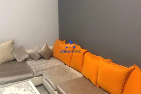 JEPET ME QERA APARTAMENT 2+1 "TEK RRUGA E ELBASANIT"750 EURO