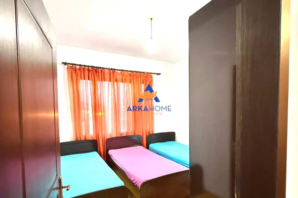 Shtepi me qera Apartament ne Tirane, 1+1, Mobilimi E mobiluar, Pagesa 472  Euro.