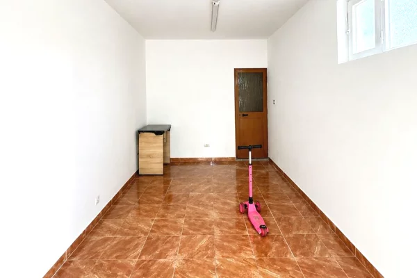 Ambient biznesi me qera 1+1 ne Tirane - 283 Euro