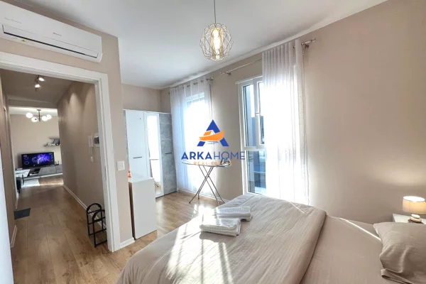 Shtepi me qera Apartament ne Tirane, 1+1, Mobilimi E mobiluar, Pagesa 630  Euro.