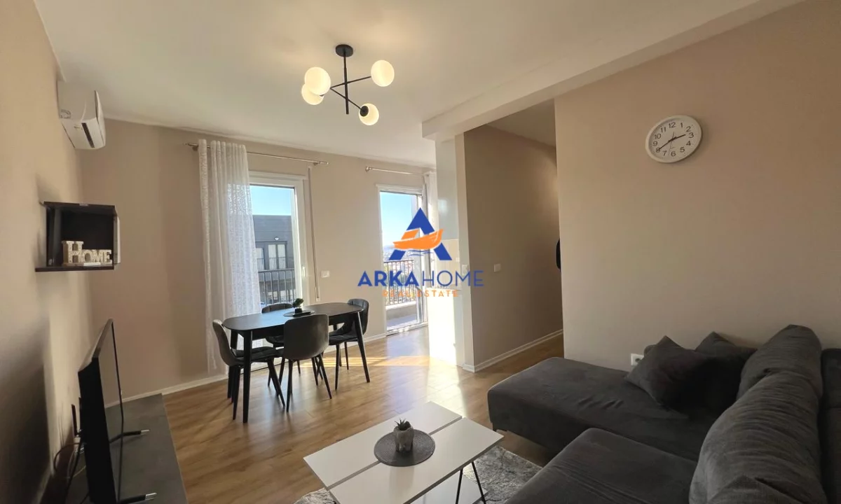 Shtepi me qera Apartament ne Tirane, 1+1, Mobilimi E mobiluar, Pagesa 630  Euro.