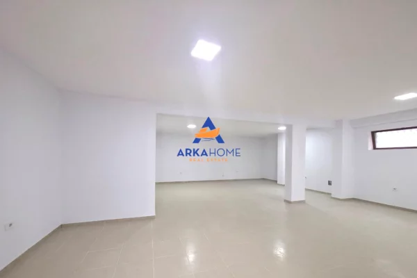 Ambient biznesi me qera 1+1 ne Tirane - 840 Euro