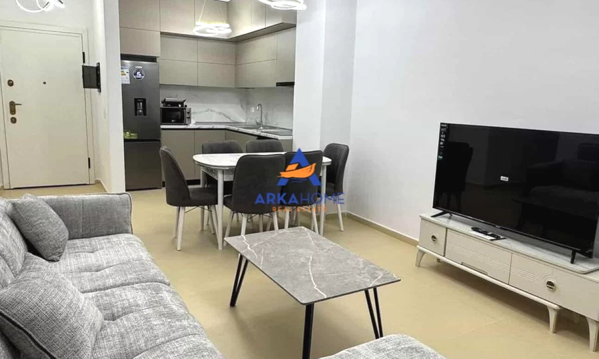 Shtepi me qera Apartament ne Tirane, 2+1, Mobilimi E mobiluar, Pagesa 735  Euro.