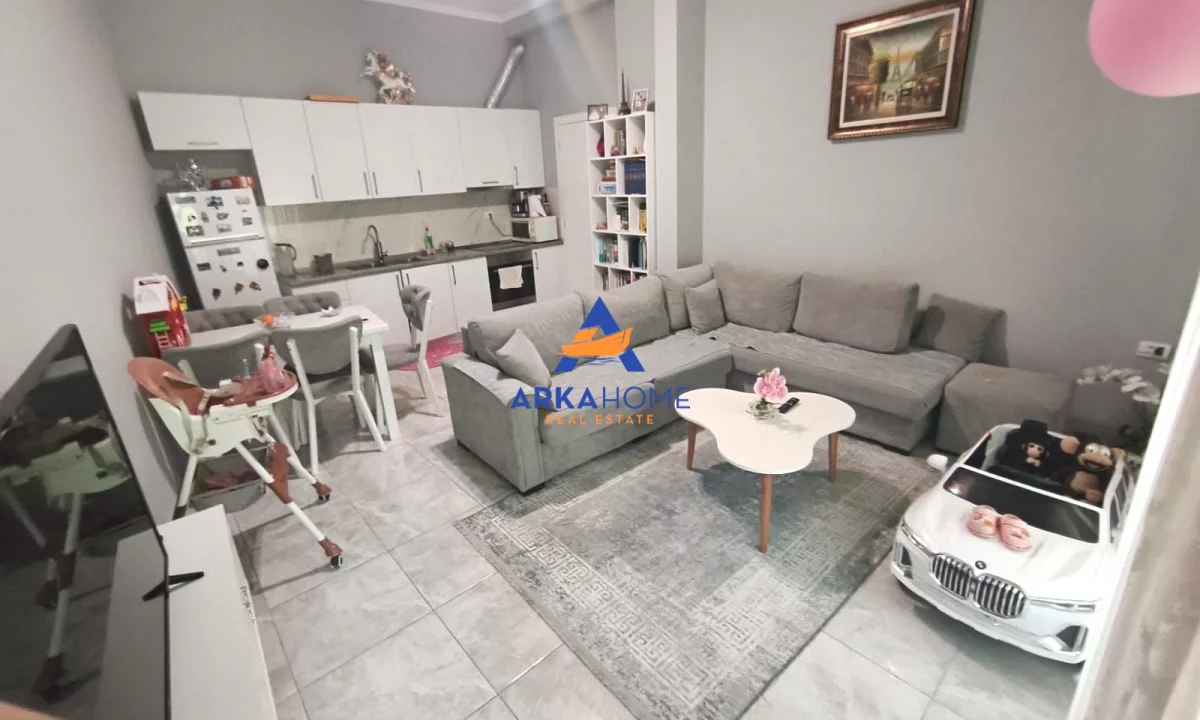 Apartment for sale in Tirana 2+1, Furnished