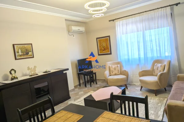 JEPET APARTAMENT ME QERA 1+1+BALLKON "SHKOLLA E BALETIT" 60.000 LEKE
