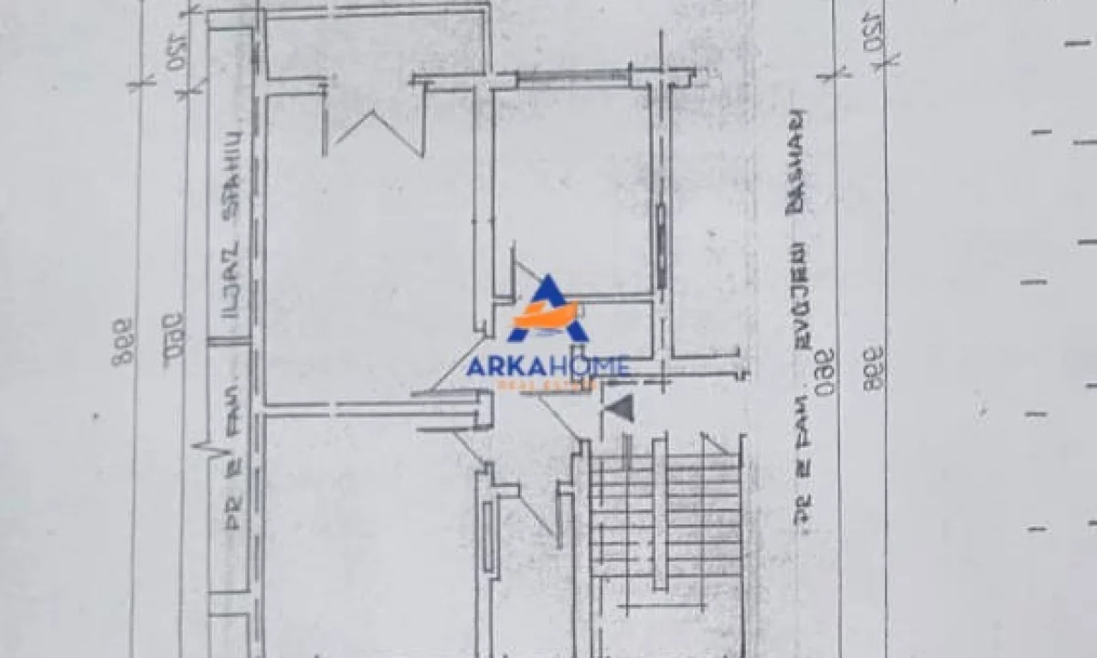 Shtepi ne shitje Apartament ne Tirane, 2+1, Mobilimi Bosh, pa mobiluar, Pagesa 198,000  Euro.