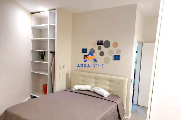 Shtepi me qera Apartament ne Tirane, 1+1, Mobilimi E mobiluar, Pagesa 600  Euro.