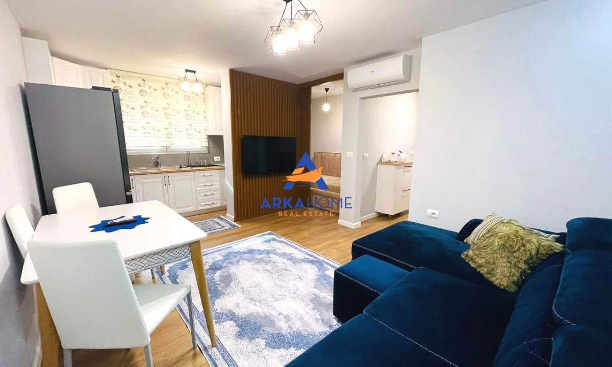 Shtepi me qera Apartament ne Tirane, 1+1, Mobilimi E mobiluar, Pagesa 700  Euro.