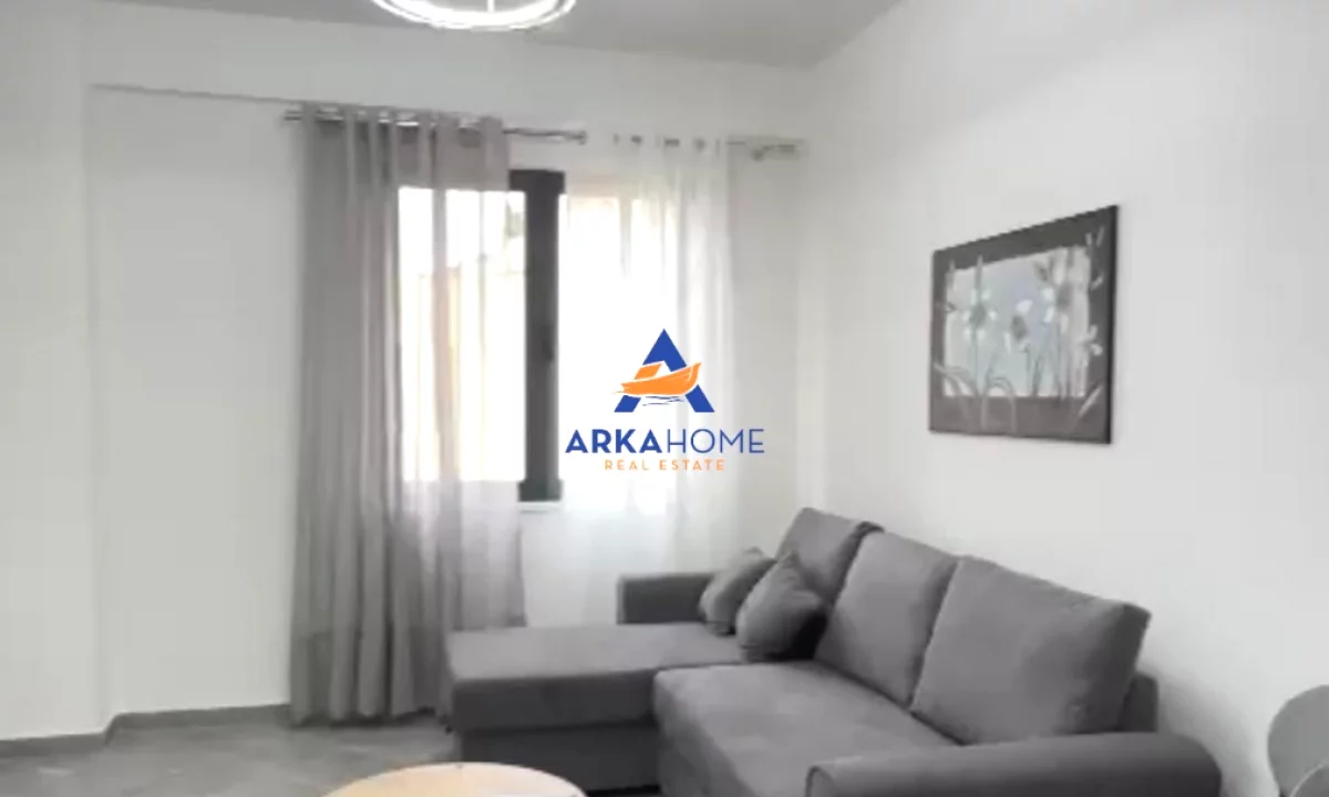 Shtepi me qera Apartament ne Tirane, 2+1, Mobilimi E mobiluar, Pagesa 787  Euro.