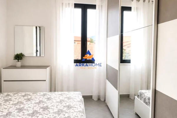 Shtepi me qera Apartament ne Tirane, 2+1, Mobilimi E mobiluar, Pagesa 787  Euro.