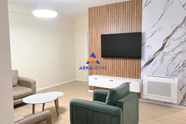 Shtepi me qera Apartament ne Tirane, 2+1, Mobilimi E mobiluar, Pagesa 631  Euro.