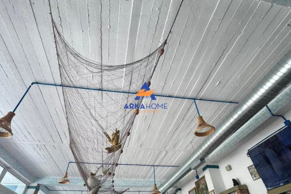 JEPET BIZNES ME QERA 1400M2 "TEG" 12.000 EURO