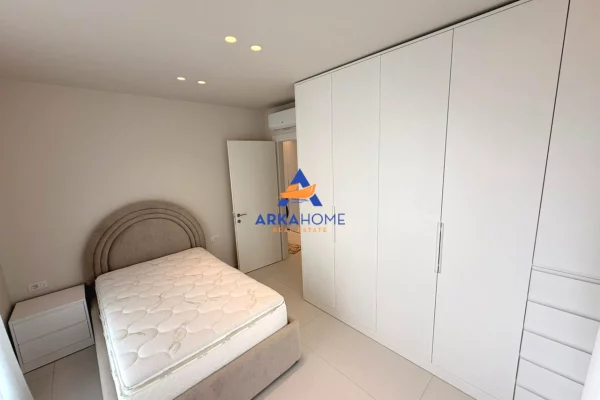 Shtepi me qera Apartament ne Tirane, 2+1, Mobilimi E mobiluar, Pagesa 788  Euro.