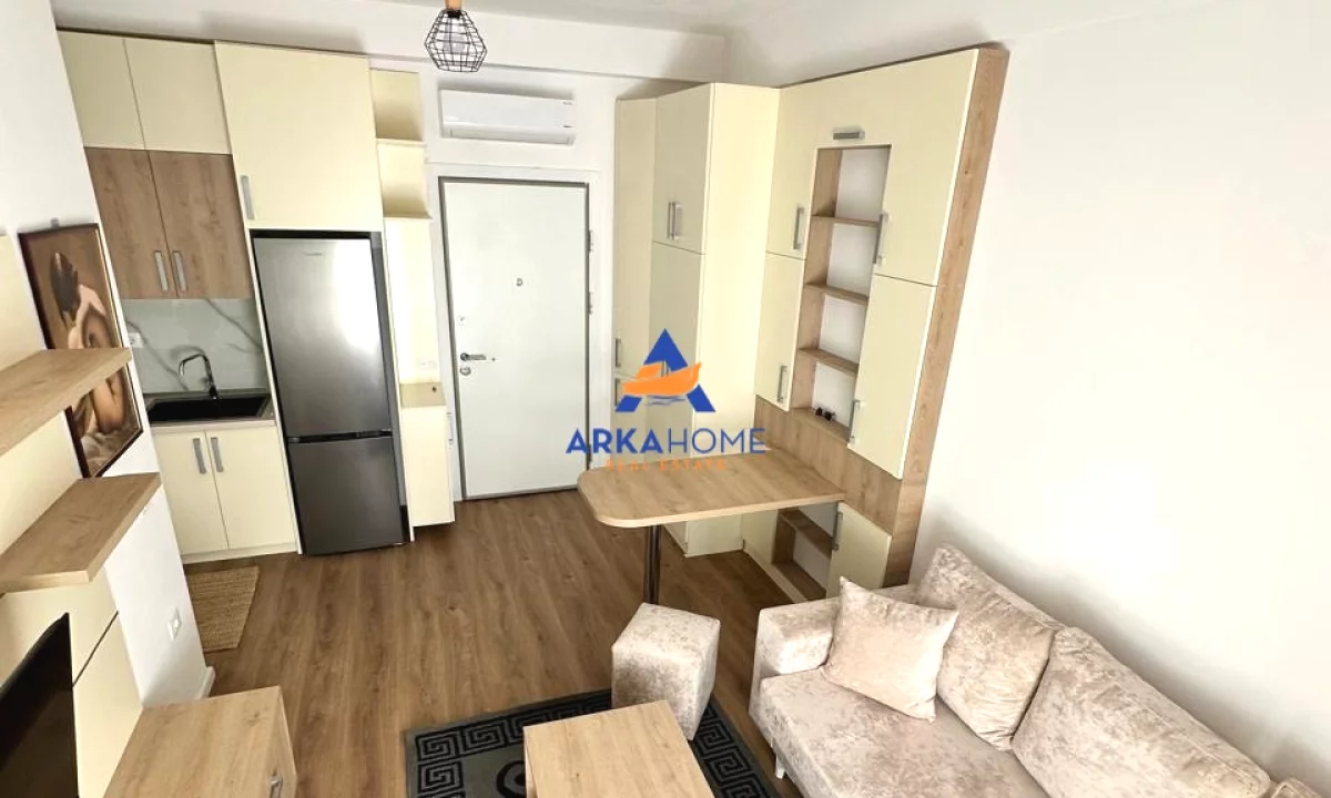 Shtepi me qera Apartament ne Tirane, 1+1, Mobilimi E mobiluar, Pagesa 450  Euro.