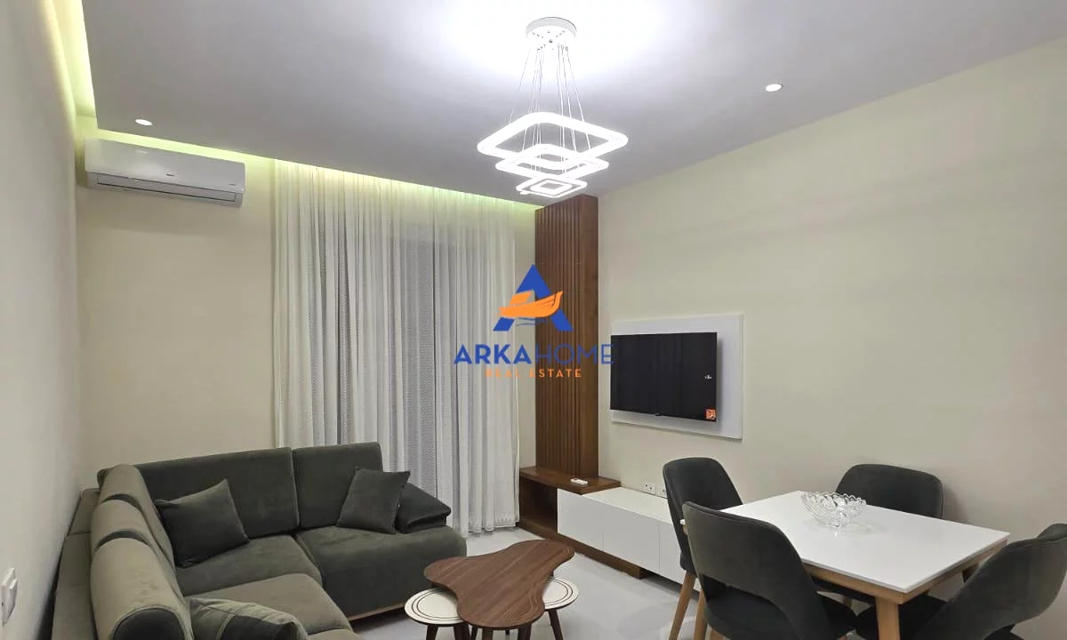 Shtepi me qera Apartament ne Tirane, 1+1, Mobilimi E mobiluar, Pagesa 420  Euro.