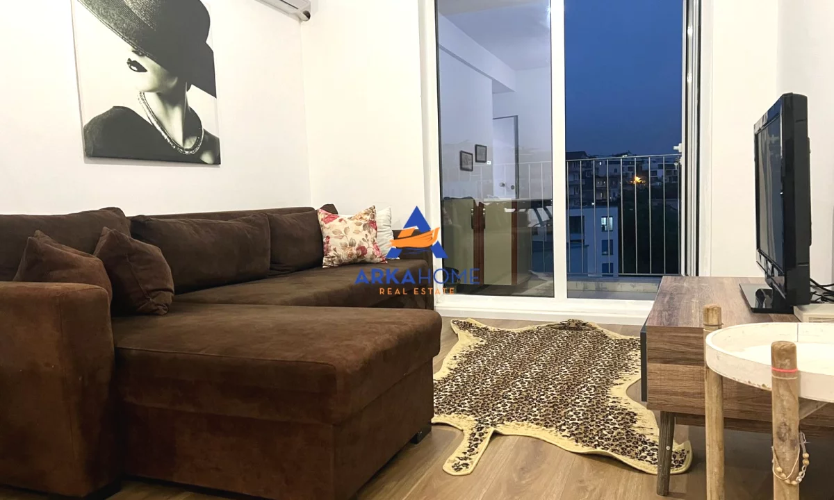 Shtepi me qera Apartament ne Tirane, 1+1, Mobilimi E mobiluar, Pagesa 420  Euro.