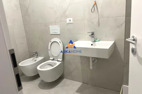Shtepi me qera Apartament ne Tirane, 1+1, Mobilimi E mobiluar, Pagesa 420  Euro.