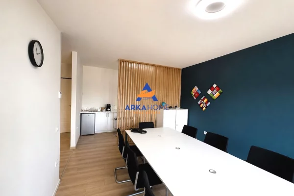 JEPET ME QERA AMBIENT ZYRE 100 M2 “OLIMPIK RESIDENCE” 1100 EURO