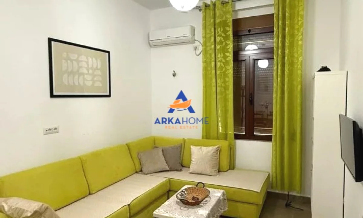 Shtepi me qera Apartament ne Tirane, 1+1, Mobilimi E mobiluar, Pagesa 600  Euro.