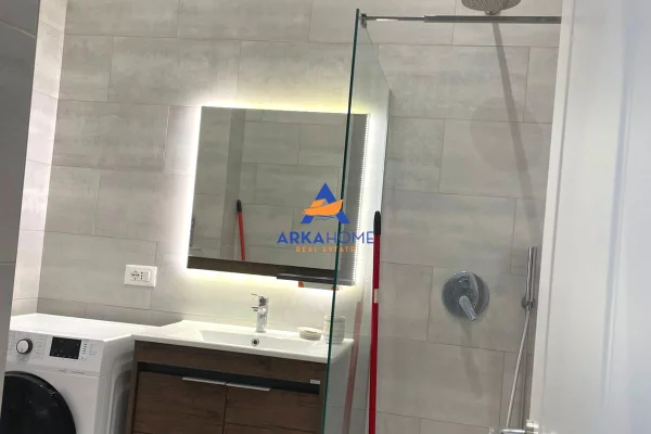 Shtepi me qera Apartament ne Tirane, 2+1, Mobilimi E mobiluar, Pagesa 800  Euro.
