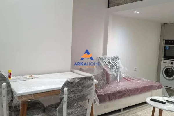 Shtepi me qera 1+1 ne Tirane - 400 Euro