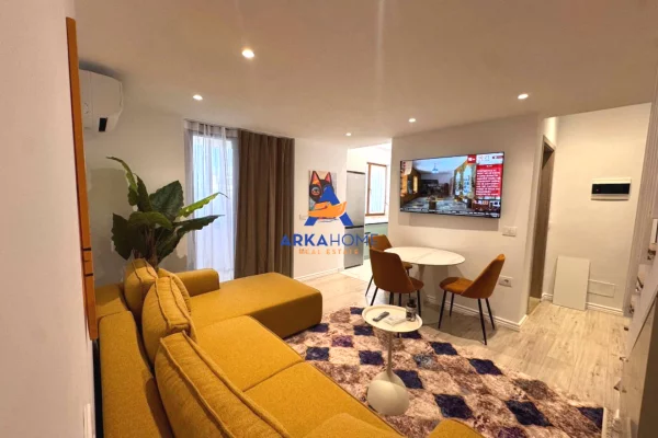 Shtepi me qera 1+1 ne Tirane - 683 Euro