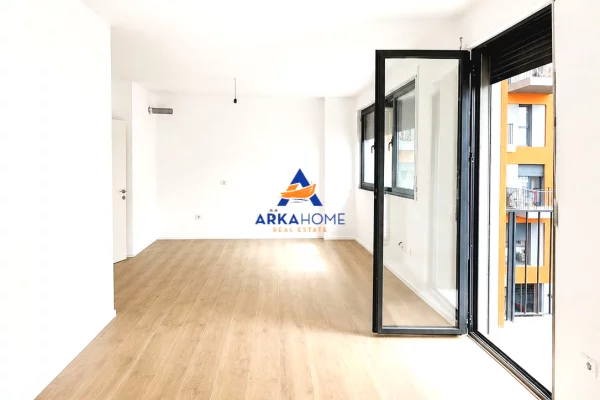 Shtepi ne shitje Apartament ne Tirane, 2+1, Mobilimi Bosh, pa mobiluar, Pagesa 219,000  Euro.